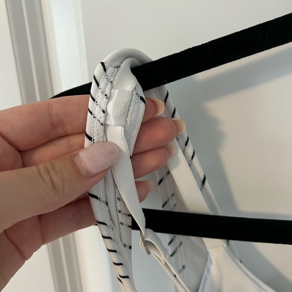 Athleta Chevron High Leg One Piece Swimwear - Picture 9 of 10